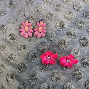 Women's earrings (set of 2)